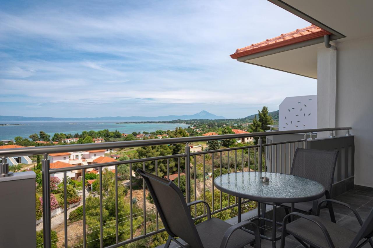 Thea Luxury Apartments Вурвуру Екстер'єр фото