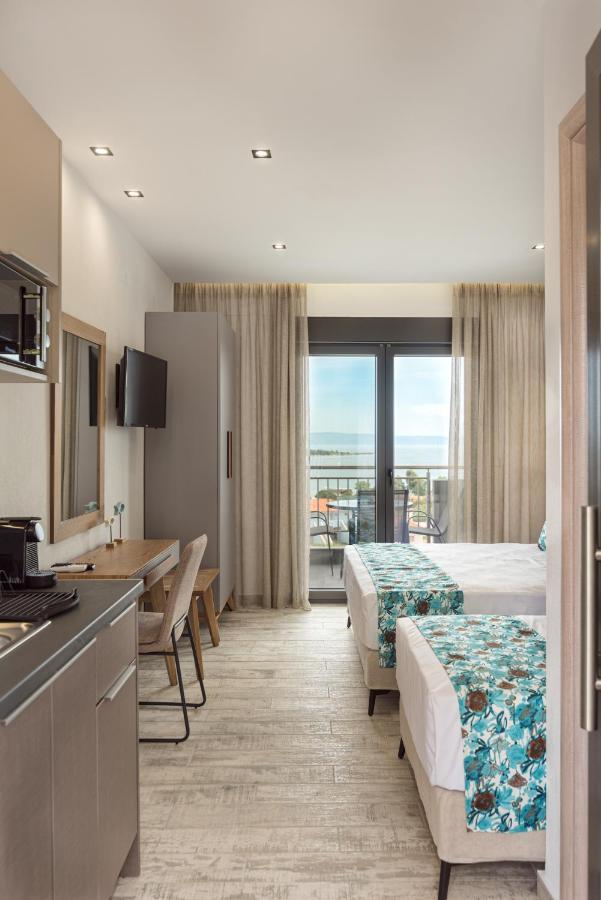 Thea Luxury Apartments Вурвуру Екстер'єр фото