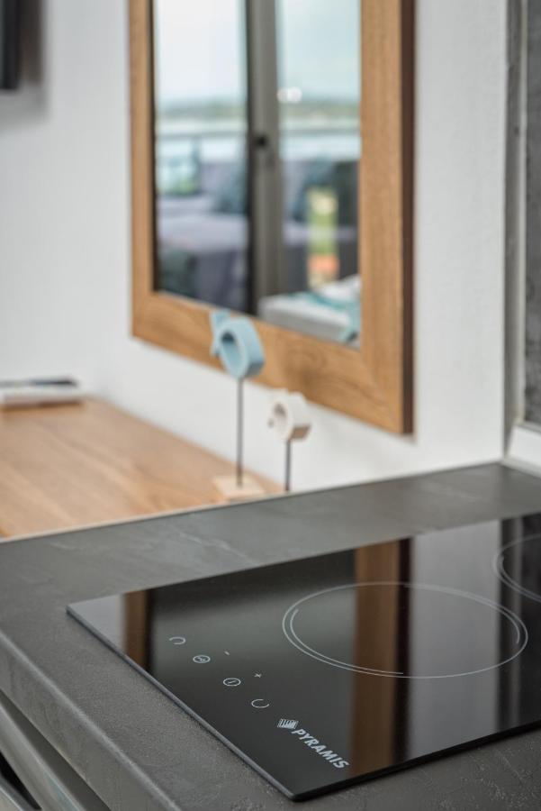 Thea Luxury Apartments Вурвуру Екстер'єр фото